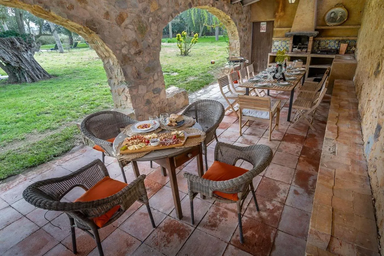 Masia Marco Lux, Ideal Familias Con Gran Zona Exterior Y Piscina Llagostera 0*,  Spagna